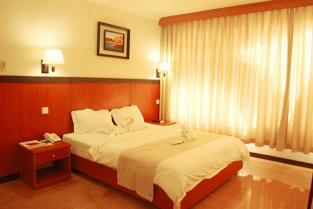 The Orchard Cebu Hotel & Suites Powered By Cocotel Exterior foto